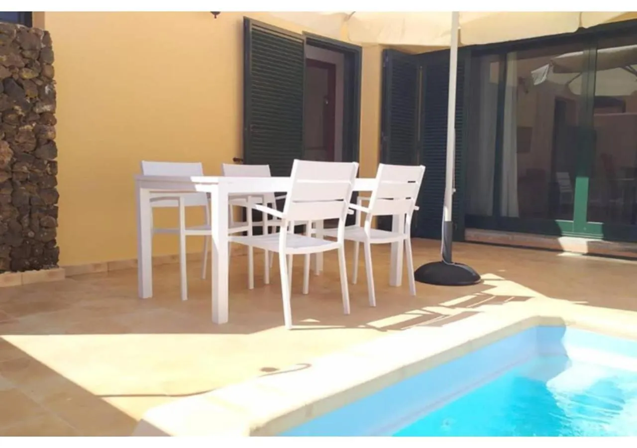Anahi Homes Corralejo- Dracaena 18 La Oliva 0*,